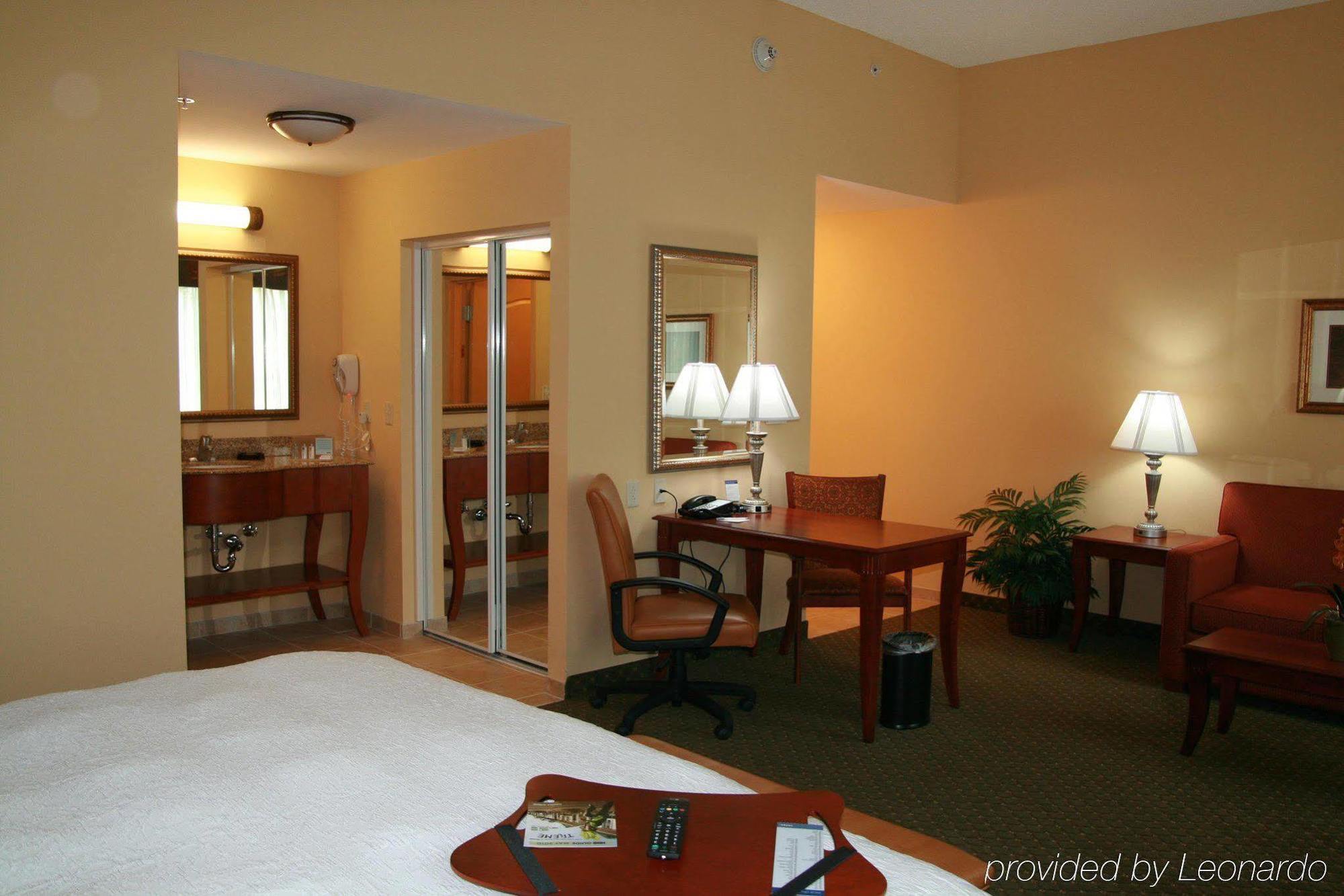 Hampton Inn & Suites Port Richey Room photo